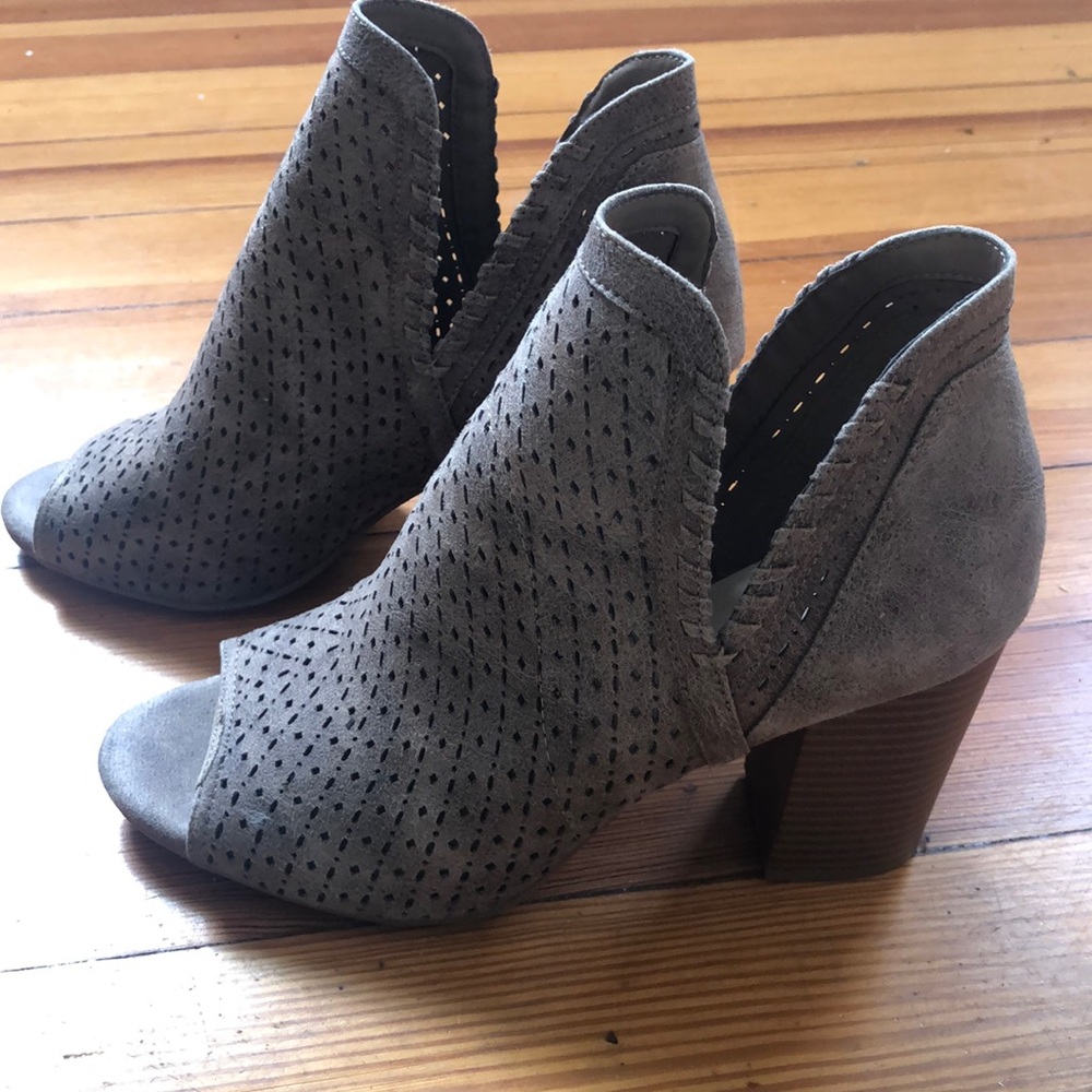Cute open toe chunky heels